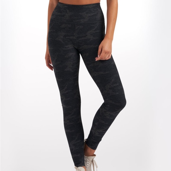 Vuori Pants - Vuori clean elevation legging